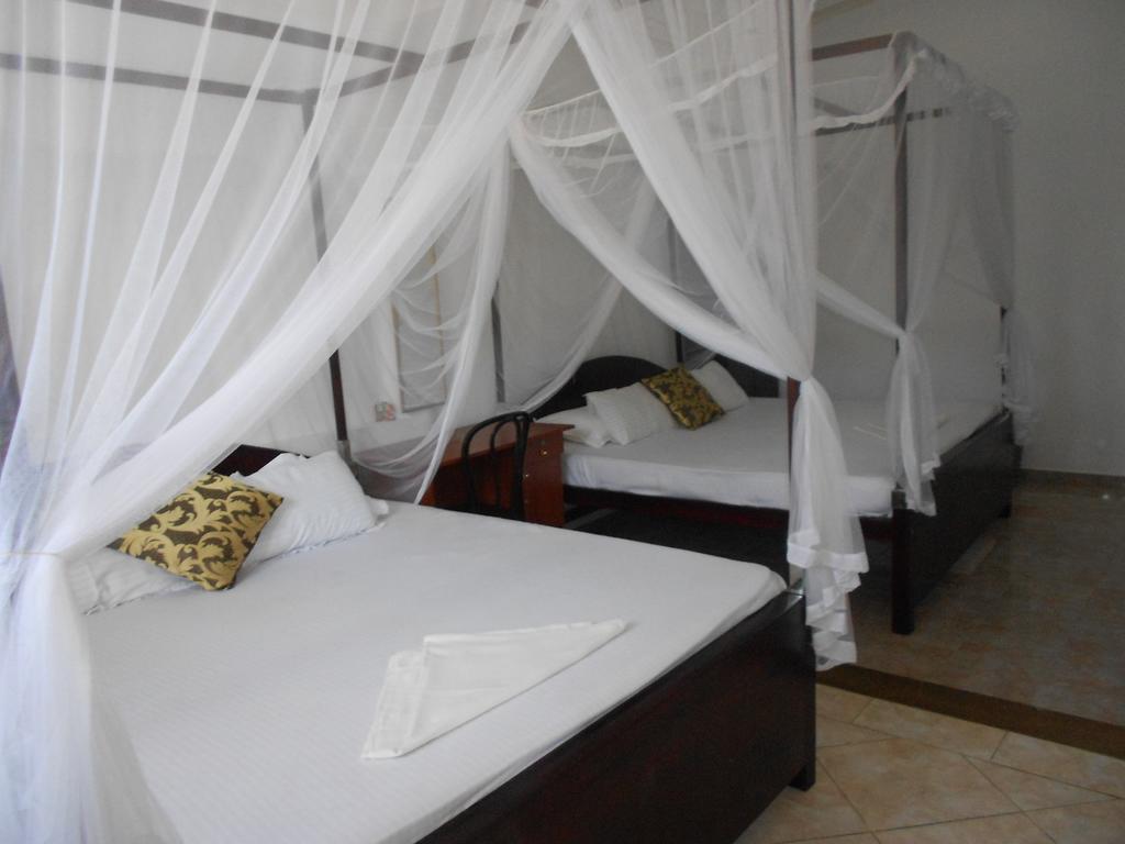 Wijenayake'S - Beach Haven Guest House - Galle Fort Quarto foto